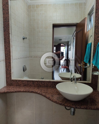 Imagem Casa com 5 Quartos para Alugar, 420 m² em Centro - Montes Claros Imagem Casa com 5 Quartos para Alugar, 420 m² em Centro - Montes Claros