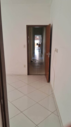 Imagem Casa com 2 Quartos à Venda, 131 m² em Tabaú - Pindamonhangaba