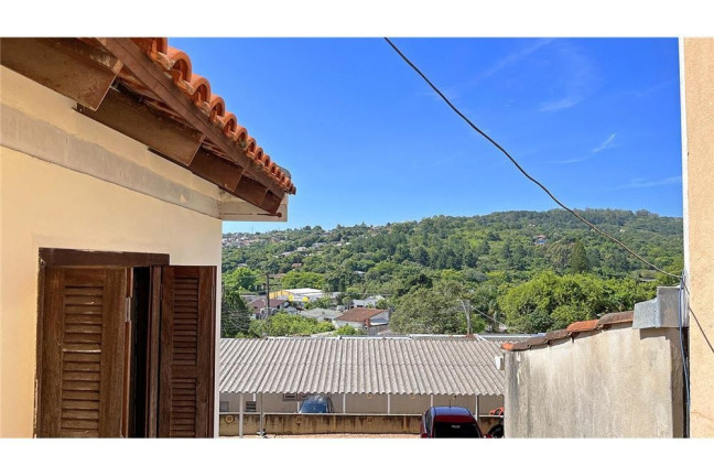 Imagem Casa com 2 Quartos à Venda, em Vila Nova - Porto Alegre Imagem Casa com 2 Quartos à Venda, em Vila Nova - Porto Alegre