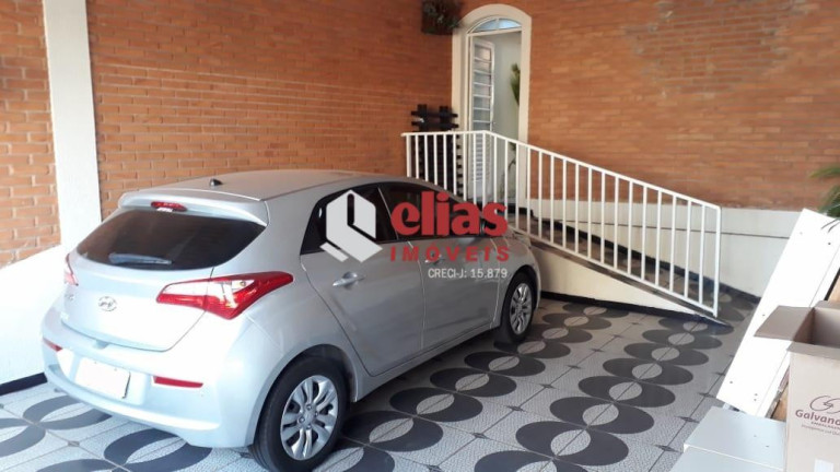 Imagem Casa com 3 Quartos à Venda, 252 m² em Vila Souto - Bauru