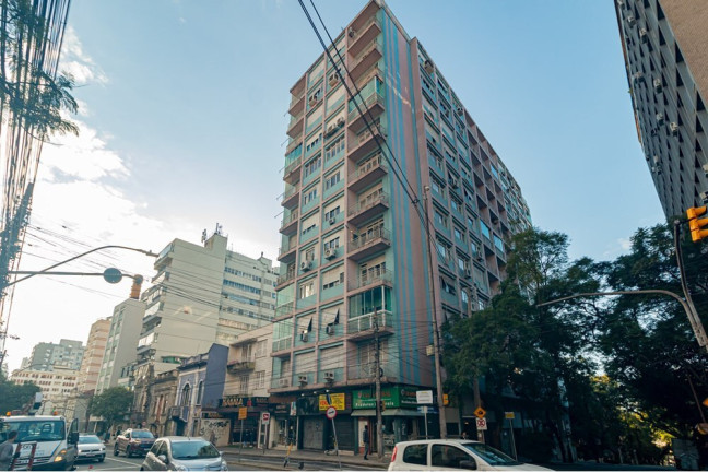 Imagem Imóvel com 4 Quartos à Venda, em Independência - Porto Alegre Imagem Imóvel com 4 Quartos à Venda, em Independência - Porto Alegre