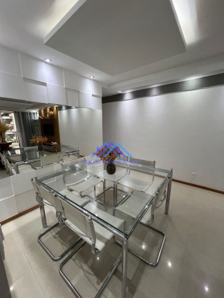 Imagem Imóvel com 2 Quartos à Venda, 82 m² em Icaraí - Niterói Imagem Imóvel com 2 Quartos à Venda, 82 m² em Icaraí - Niterói