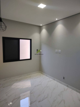 Imagem Casa com 3 Quartos à Venda, 123 m²