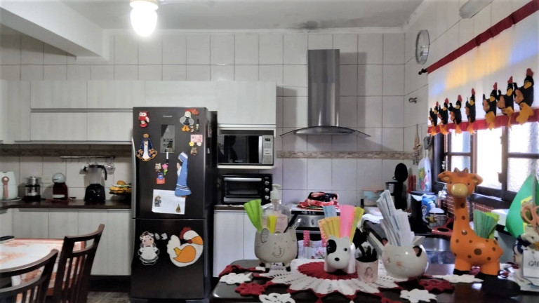 Casa com 4 Quartos à Venda, 139 m² em Centro - Iguape