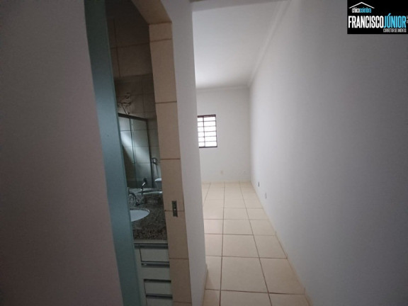 Imagem Casa com 3 Quartos à Venda, 300 m² em Jardim São José - Goiânia Imagem Casa com 3 Quartos à Venda, 300 m² em Jardim São José - Goiânia