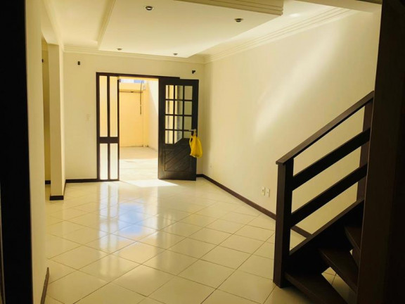 Imagem Casa com 5 Quartos à Venda, 200 m² em Inocoop - Camaçari