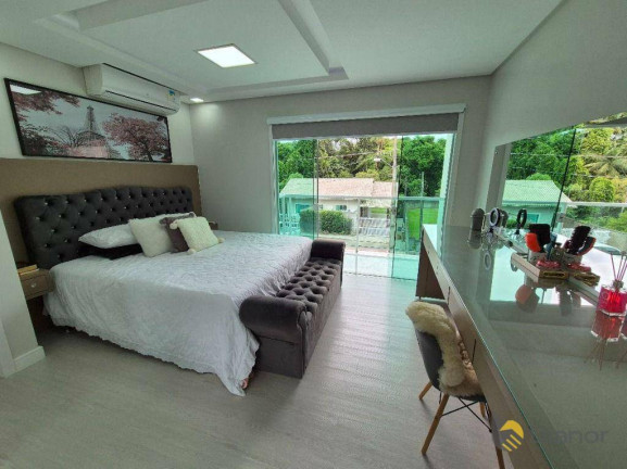 Imagem Casa com 3 Quartos à Venda, 140 m² em Nova Esperança - Blumenau Imagem Casa com 3 Quartos à Venda, 140 m² em Nova Esperança - Blumenau