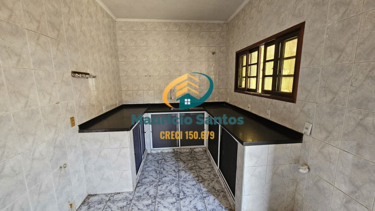Imagem Sobrado com 4 Quartos à Venda, 166 m² em Centro - Mongaguá