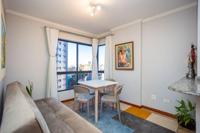 Imagem Apartamento com 1 Quarto à Venda, 33 m² em Bigorrilho - Curitiba Imagem Apartamento com 1 Quarto à Venda, 33 m² em Bigorrilho - Curitiba