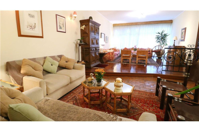 Imagem Casa com 4 Quartos à Venda,  em Campo Belo - São Paulo