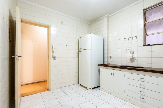 Imagem Apartamento com 2 Quartos à Venda, 97 m² em Cerqueira César - São Paulo
