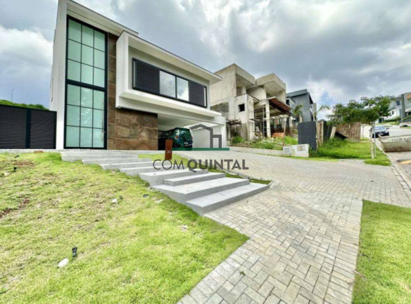 Imagem Casa com 3 Quartos à Venda, 303 m² em Paisagem Renoir - Cotia Imagem Casa com 3 Quartos à Venda, 303 m² em Paisagem Renoir - Cotia