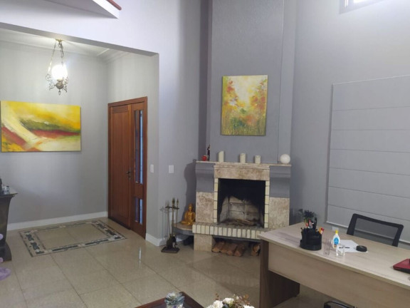 Imagem Imóvel com 4 Quartos à Venda, em Glória - Porto Alegre Imagem Imóvel com 4 Quartos à Venda, em Glória - Porto Alegre