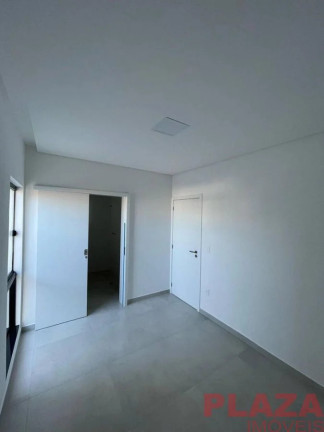 Imagem Apartamento com 2 Quartos à Venda, em Centro - Camboriú Imagem Apartamento com 2 Quartos à Venda, em Centro - Camboriú