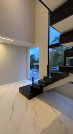 Imagem Casa com 4 Quartos à Venda, 285 m² em Ponta Negra - Manaus