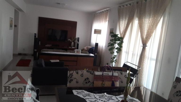 Imagem Apartamento com 4 Quartos à Venda, 194 m² em Umuarama - Osasco