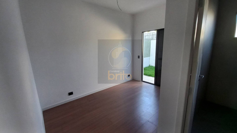 Imagem Casa com 3 Quartos à Venda, 140 m² em Vila Aparecida - Taubaté