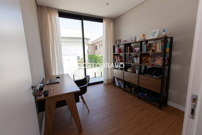 Imagem Casa com 4 Quartos para Alugar, 400 m² em Tamboré - Santana De Parnaíba