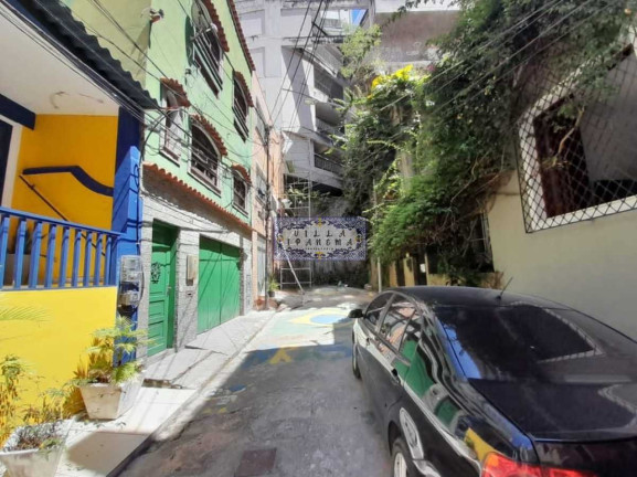 Imagem Casa de Vila com 3 Quartos para Alugar, 65 m² em Copacabana - Rio De Janeiro