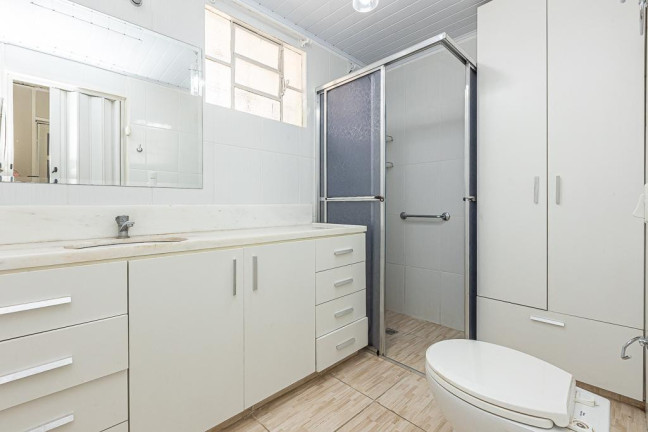 Imagem Casa com 3 Quartos à Venda, 225 m² em Seminário - Curitiba
