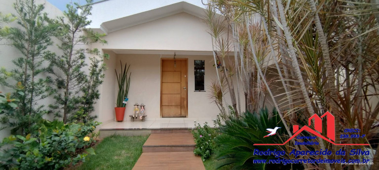 Imagem Casa com 3 Quartos à Venda, 250 m² em Jardim São Conrado - Birigui