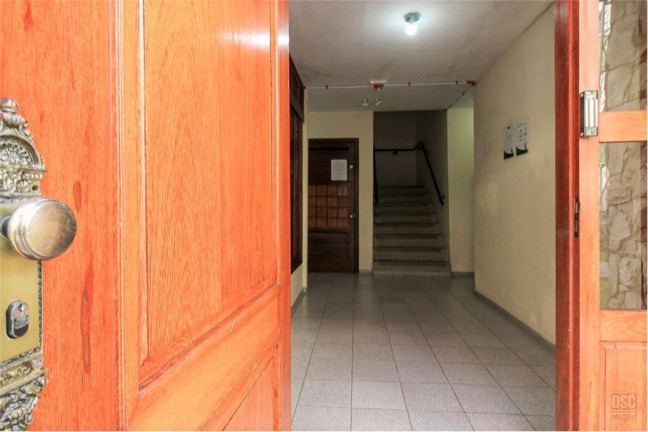 Imagem Imóvel com 2 Quartos à Venda,  em Cavalhada - Porto Alegre