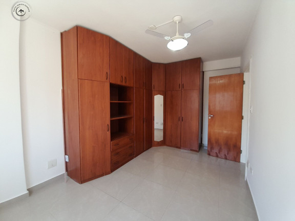 Imagem Apartamento com 3 Quartos à Venda, 130 m² em Pitangueiras - Guarujá Imagem Apartamento com 3 Quartos à Venda, 130 m² em Pitangueiras - Guarujá
