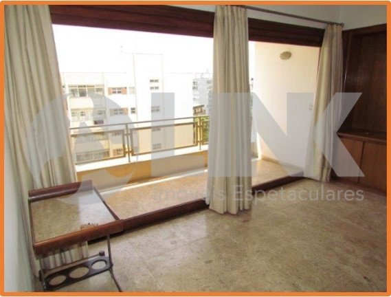 Imagem Apartamento com 4 Quartos à Venda, 547 m² em Moinhos De Vento - Porto Alegre Imagem Apartamento com 4 Quartos à Venda, 547 m² em Moinhos De Vento - Porto Alegre