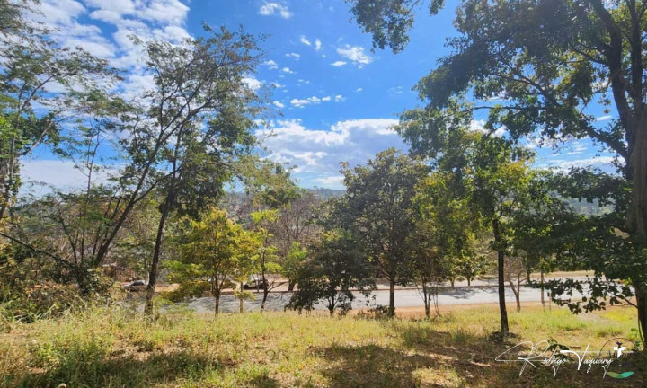 Imagem Terreno à Venda, 5.296 m² em Residencial Aldeia Do Vale - Goiânia Imagem Terreno à Venda, 5.296 m² em Residencial Aldeia Do Vale - Goiânia