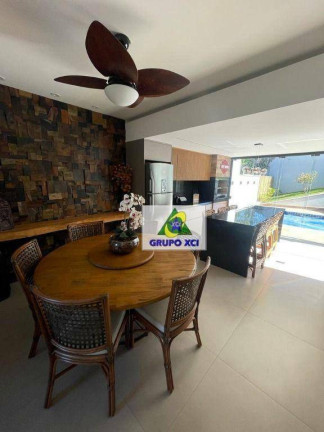 Imagem Casa com 3 Quartos à Venda, 240 m² em Santa Cruz - Valinhos Imagem Casa com 3 Quartos à Venda, 240 m² em Santa Cruz - Valinhos