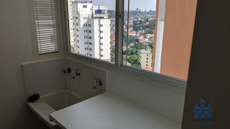 Imagem Apartamento com 3 Quartos para Alugar, 196 m² em Santa Cecília - São Paulo