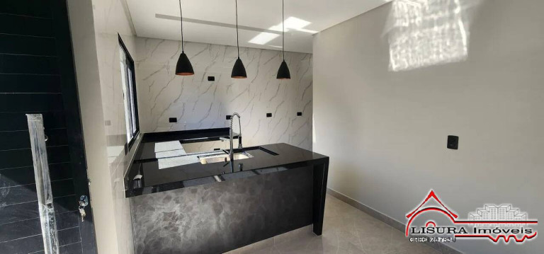Imagem Casa com 3 Quartos à Venda, 100 m² em Residencial Santa Paula - Jacareí Imagem Casa com 3 Quartos à Venda, 100 m² em Residencial Santa Paula - Jacareí