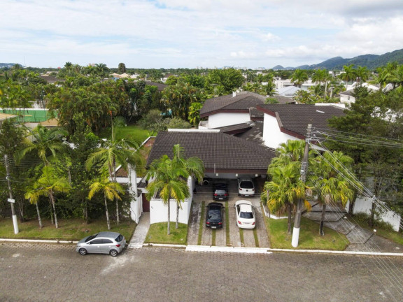 Imagem Casa de Condomínio com 5 Quartos à Venda, 2.000 m² em Jardim Acapulco - Guarujá