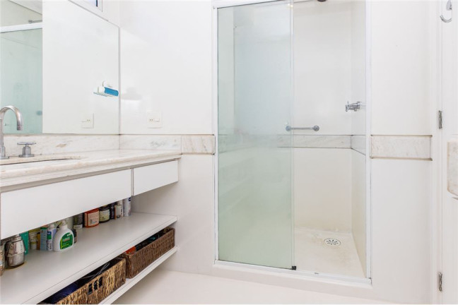 Imagem Apartamento com 2 Quartos à Venda, 117 m² em Itaim Bibi - São Paulo