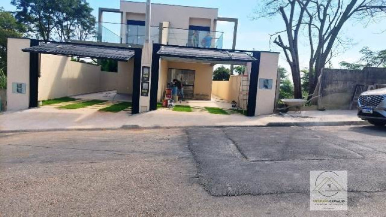 Sobrado com 3 Quartos à Venda, 151 m² em Jardim Dos Pinheiros - Atibaia