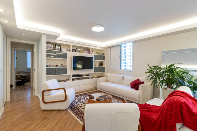 Imagem Imóvel com 3 Quartos à Venda, 125 m² em Brooklin Paulista - São Paulo Imagem Imóvel com 3 Quartos à Venda, 125 m² em Brooklin Paulista - São Paulo