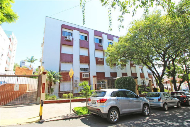Imagem Imóvel com 3 Quartos à Venda, em Cristo Redentor - Porto Alegre Imagem Imóvel com 3 Quartos à Venda, em Cristo Redentor - Porto Alegre