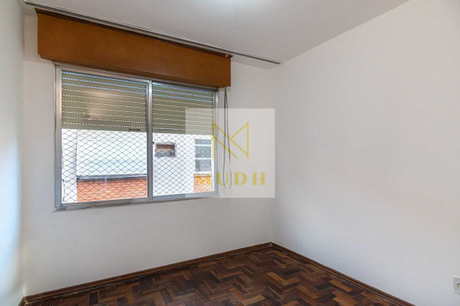 Imagem Apartamento com 4 Quartos à Venda, 79 m² em Cristal - Porto Alegre Imagem Apartamento com 4 Quartos à Venda, 79 m² em Cristal - Porto Alegre