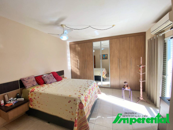 Imagem Casa com 3 Quartos à Venda, 165 m² em Campo Grande - Santos