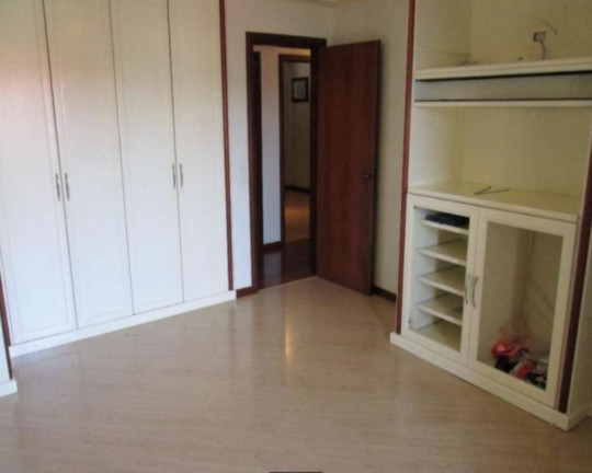 Imagem Casa com 3 Quartos à Venda, 260 m² em Parque Santa Fé - Porto Alegre Imagem Casa com 3 Quartos à Venda, 260 m² em Parque Santa Fé - Porto Alegre