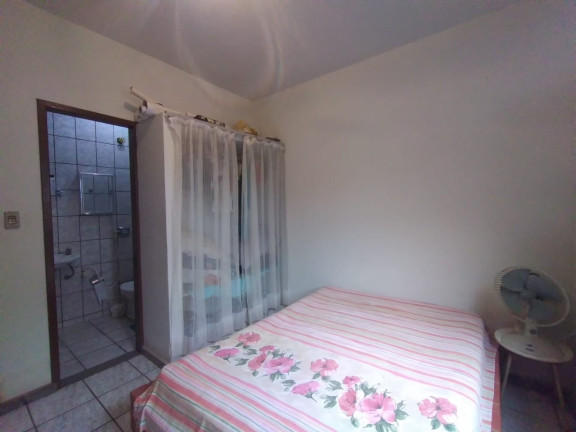 Imagem Casa com 6 Quartos à Venda, 196 m² em Setiba - Guarapari Imagem Casa com 6 Quartos à Venda, 196 m² em Setiba - Guarapari