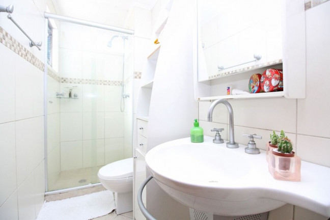 Imagem Imóvel com 3 Quartos à Venda, 109 m² em Bela Vista - Porto Alegre Imagem Imóvel com 3 Quartos à Venda, 109 m² em Bela Vista - Porto Alegre