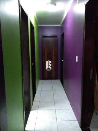 Imagem Casa com 4 Quartos à Venda, 270 m² em Duque De Caxias - Santa Maria