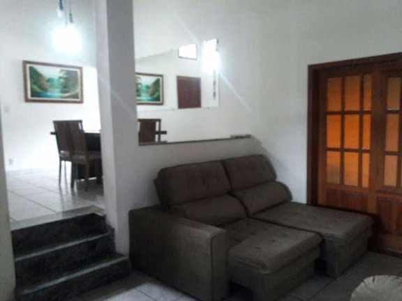 Imagem Casa com 3 Quartos à Venda, 220 m² em Jardim Das Cerejeiras - Atibaia Imagem Casa com 3 Quartos à Venda, 220 m² em Jardim Das Cerejeiras - Atibaia