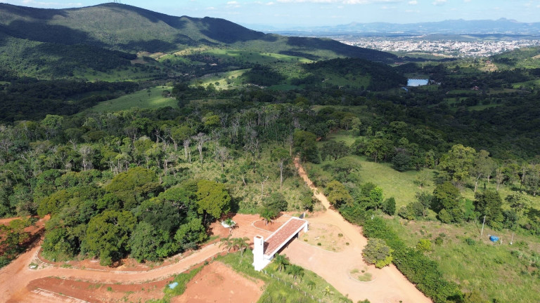 Imagem Terreno à Venda, 1.000 m² em Mateus Leme Imagem Terreno à Venda, 1.000 m² em Mateus Leme