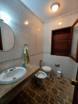 Imagem Casa com 6 Quartos à Venda, 410 m² em Granja Guarani - Teresópolis Imagem Casa com 6 Quartos à Venda, 410 m² em Granja Guarani - Teresópolis