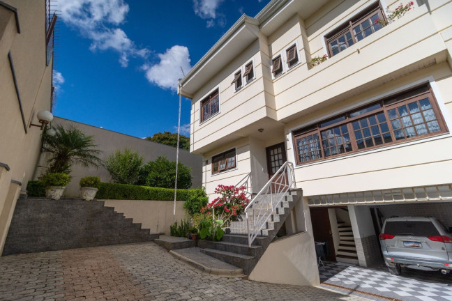 Imagem Casa com 3 Quartos à Venda, 207 m² em Jardim Social - Curitiba Imagem Casa com 3 Quartos à Venda, 207 m² em Jardim Social - Curitiba