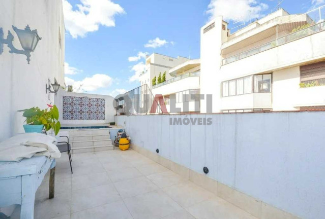 Imagem Cobertura com 3 Quartos à Venda, 196 m² em Campo Belo - São Paulo