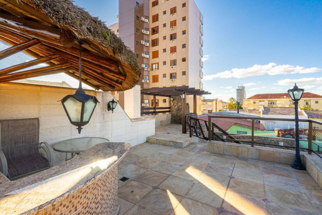 Imagem Casa com 4 Quartos à Venda, 288 m² em Jardim Planalto - Porto Alegre