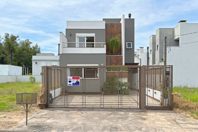 Imagem Casa com 3 Quartos à Venda, 154 m² em Hípica - Porto Alegre Imagem Casa com 3 Quartos à Venda, 154 m² em Hípica - Porto Alegre